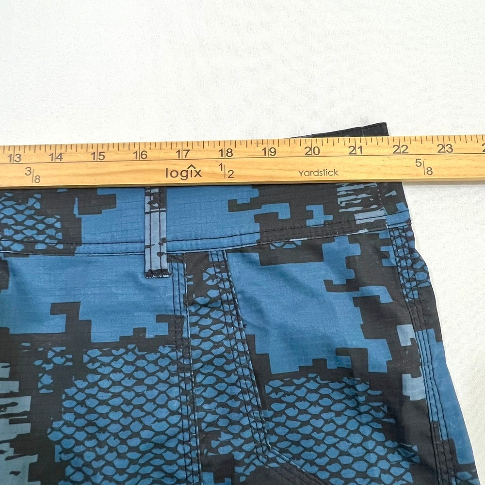 AFTCO M82 Tactical Fishing Shorts Men's Size 42 Blue Camo Stretch Quick Dry - Picture 7 of 13
